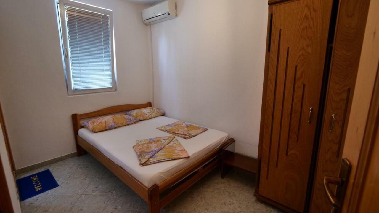 Familien Apartment Zeno ウルツィニ エクステリア 写真